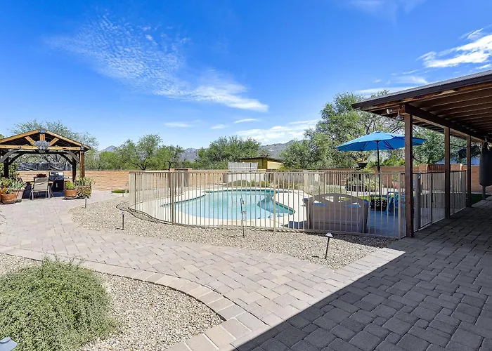7 Mi To Saguaro Nat'l Park! Mtn-view Haven W/ Pool Holiday home *